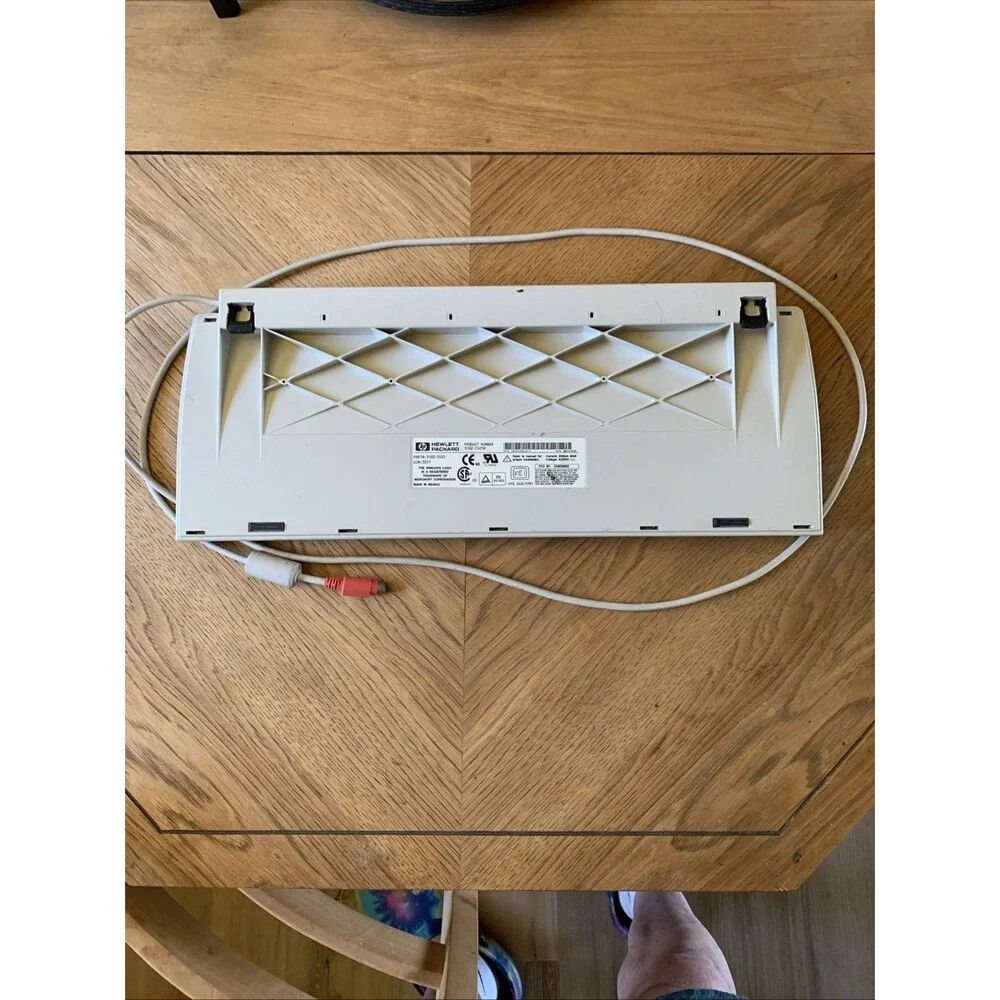 Vintage HP Wired Keyboard 5182-5521